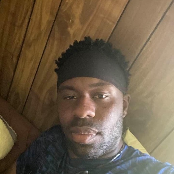 Meet your Posher, Shawn - Picture 4 of 5